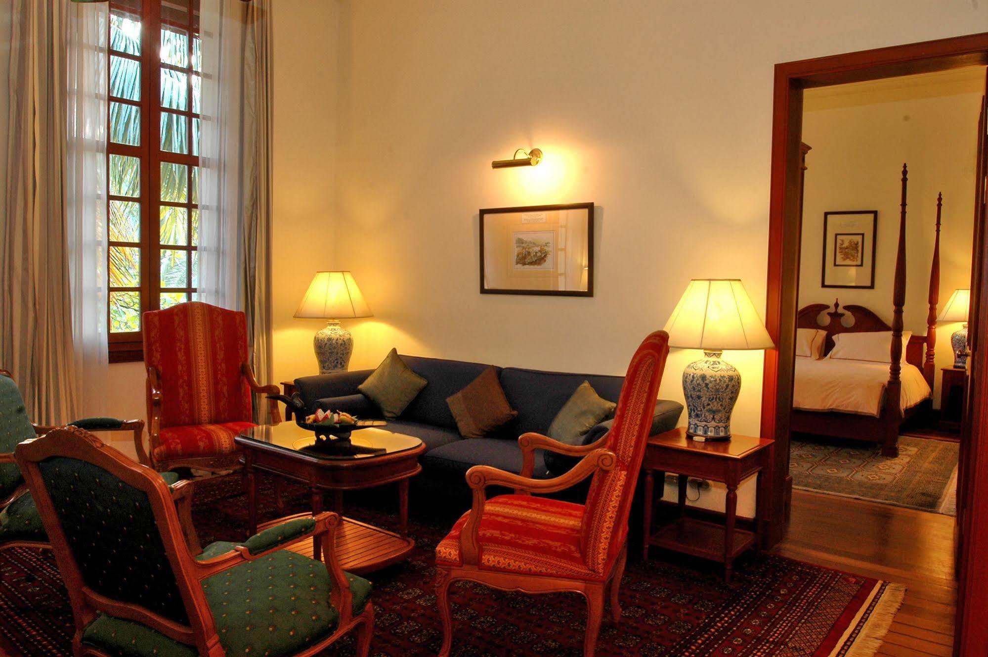 Settha Palace Hotel Vientiane Exterior photo